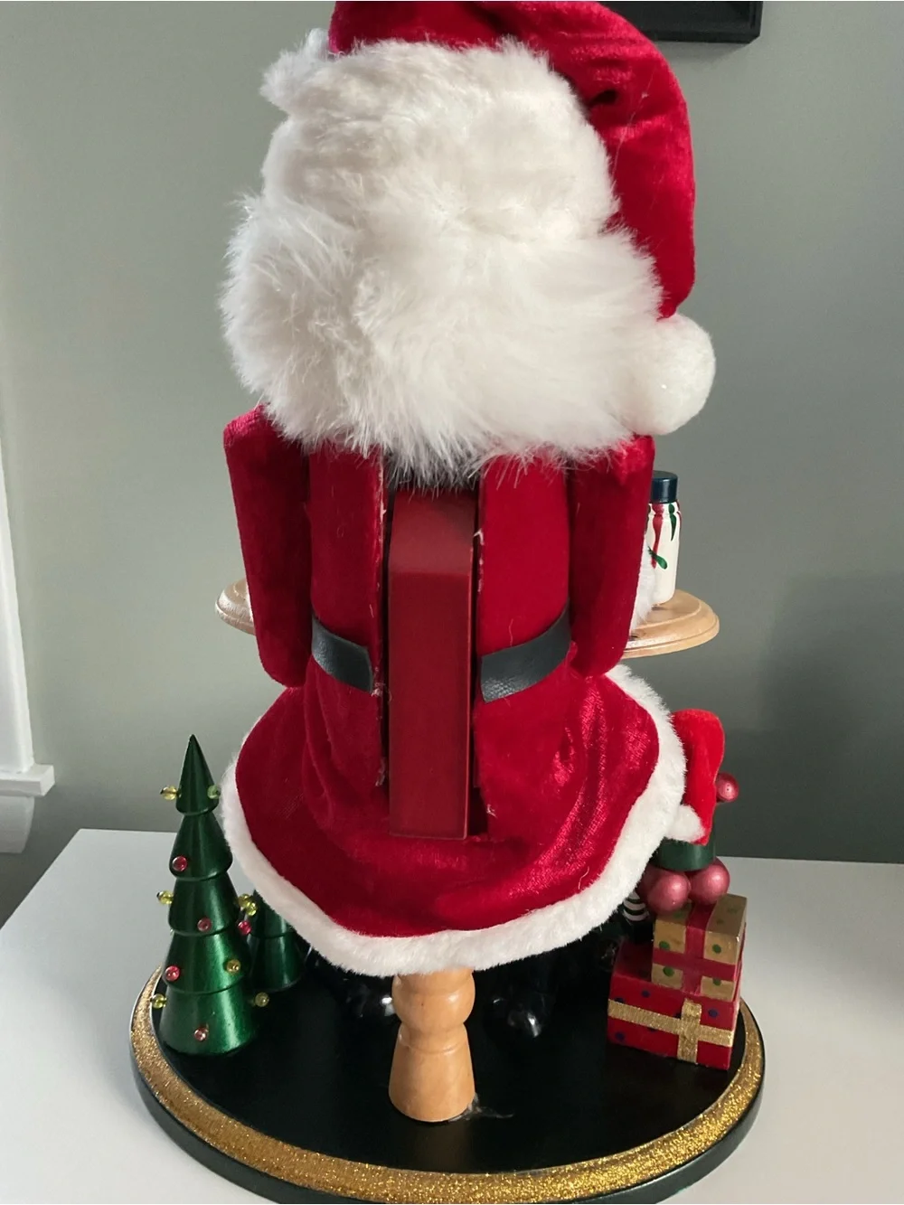 Vintage Bombay Company Santa's Workshop Wooden Nutcracker with Original Box